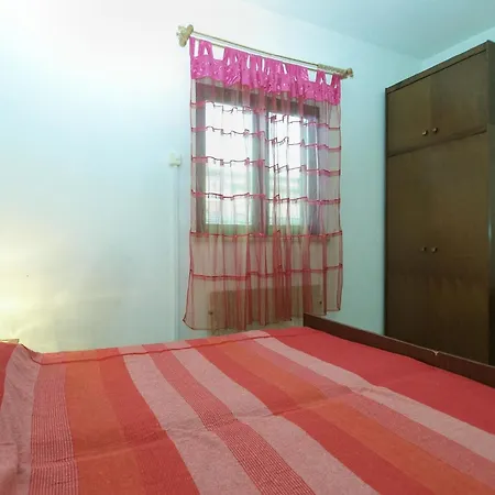 Apartment Fuer 8 Personen Ca 85 Qm In Medulin, Istrien Suedkueste Von Istrien Medulin